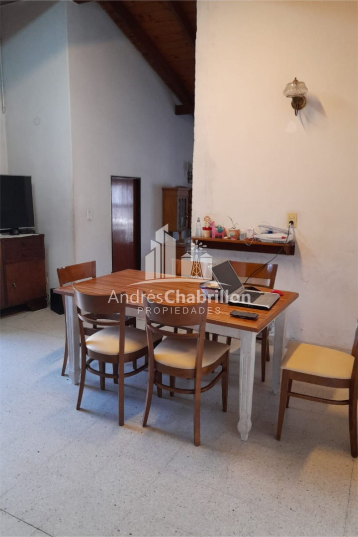 Casa De 3 Dormitorios A La Venta - foto 2