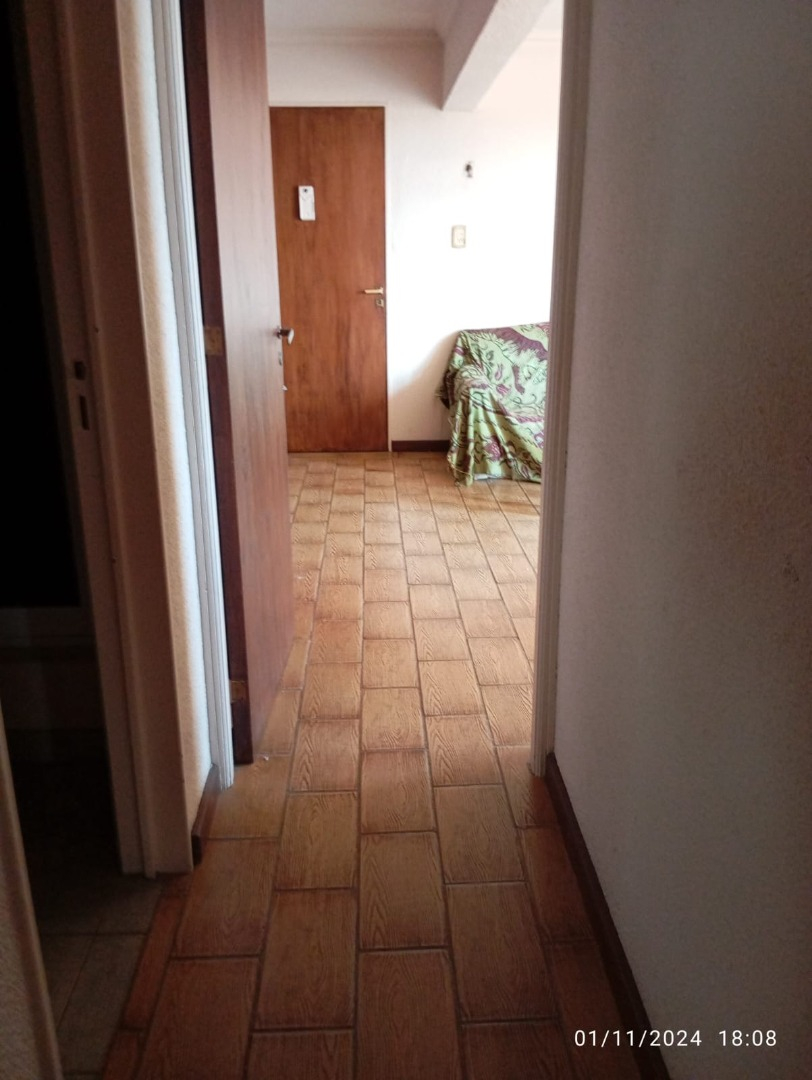 Amplio departamento en venta de 2 dormitorios en excelente ubicación - foto 2