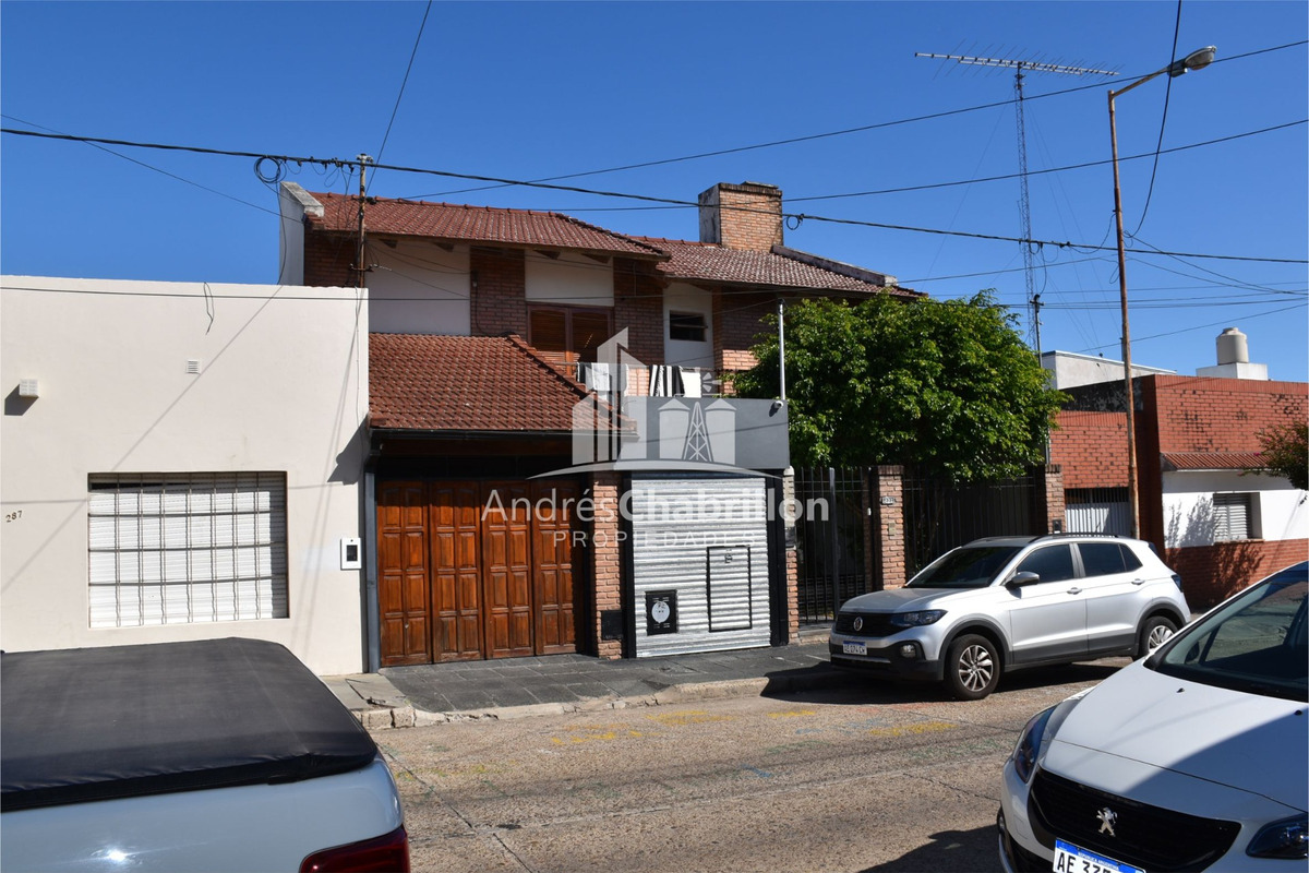 Hermosa Casa En Barrio Lezca - foto 2