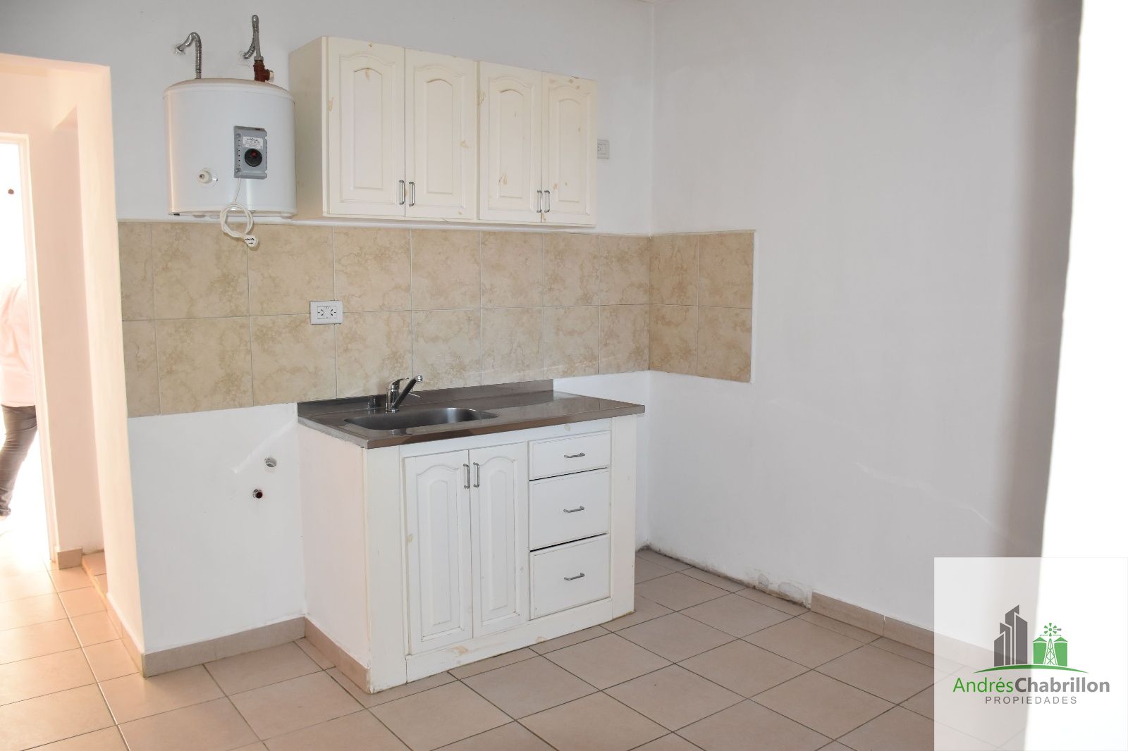 Departamento de un dormitorio en alquiler sobre Concejal Veiga - foto 2
