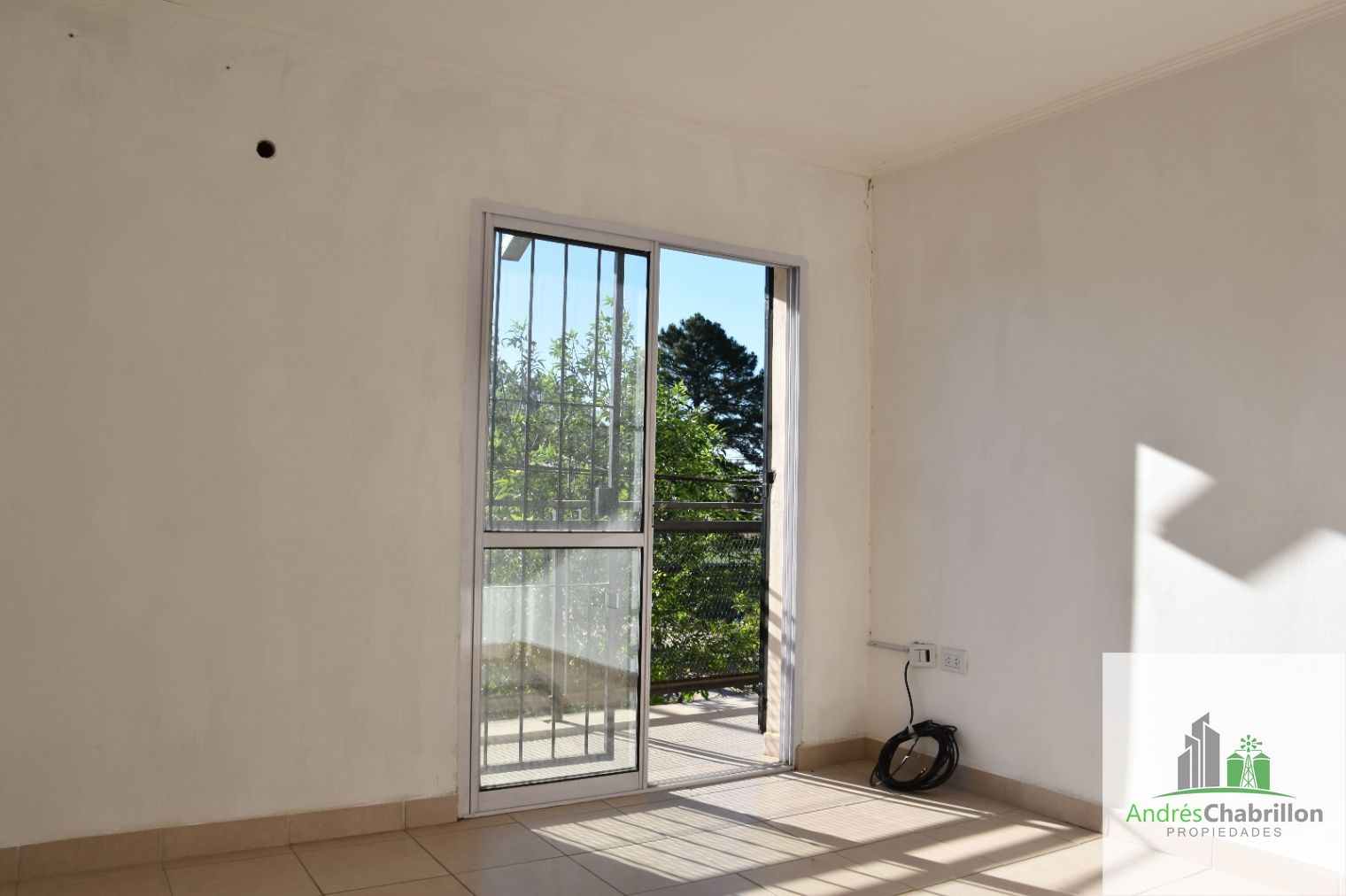 Departamento de un dormitorio en alquiler sobre Concejal Veiga - foto 3