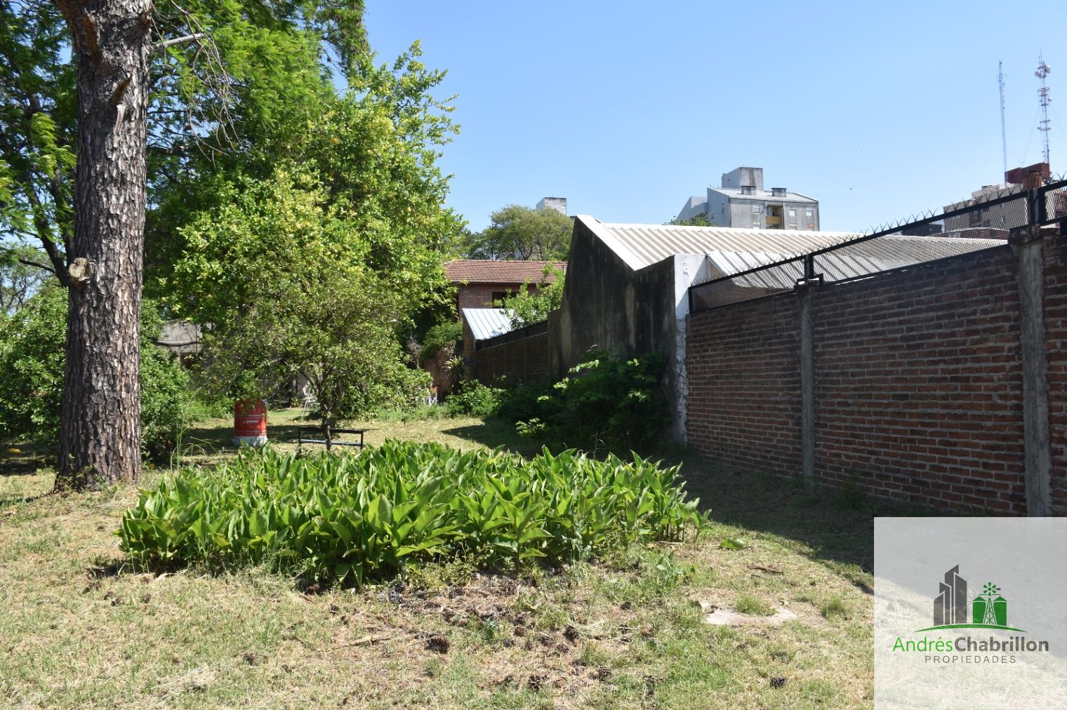 Excelente terreno en venta de 833.73m2 a metros de Av. Eva Perón - foto 5