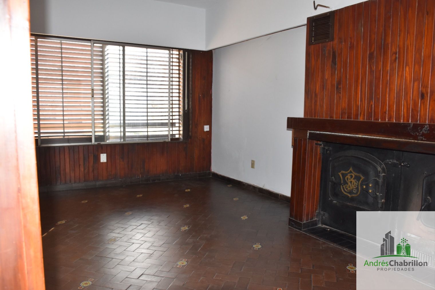 Casa en venta c/ cochera en Concordia - foto 2