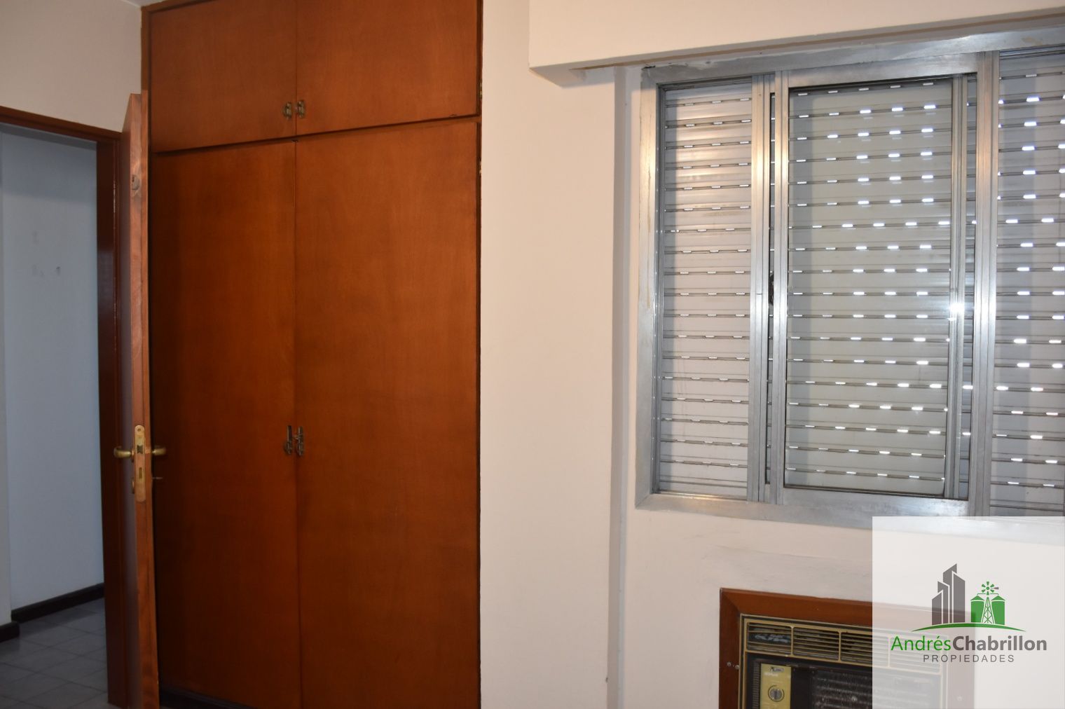 Alquiler departamento 3 dormitorios con cochera - foto 4