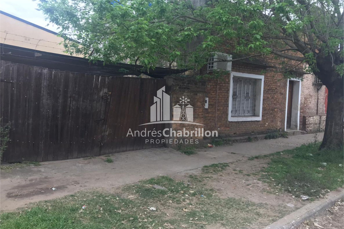 Venta de casa y dos locales comerciales - foto 4