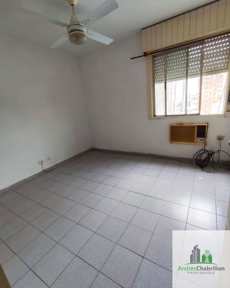 Excelente departamento de 1 dormitorio con cochera en Galería Entre Ríos - foto 4