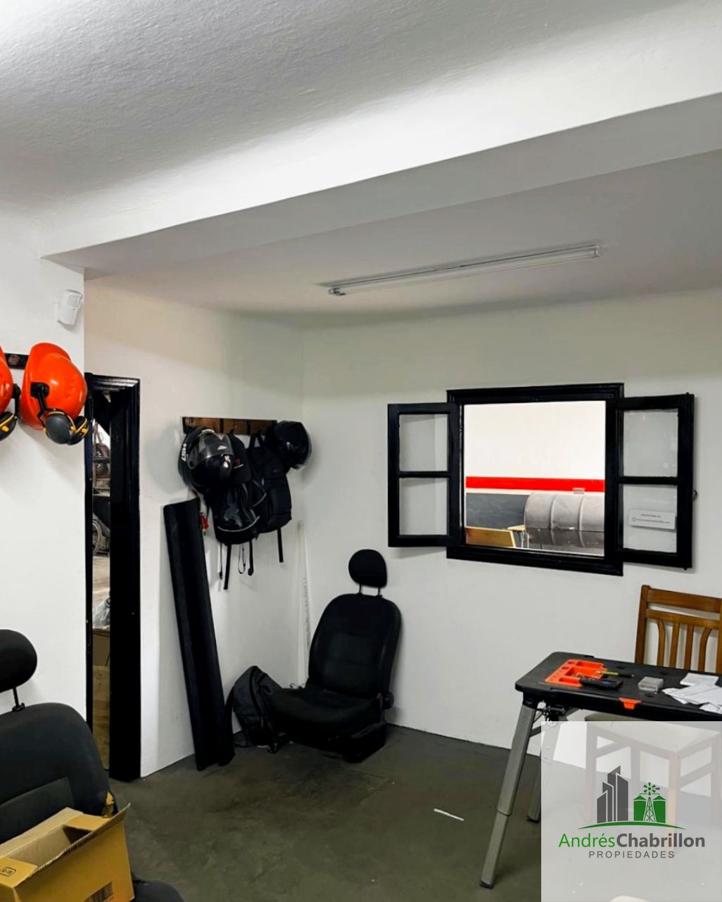 Espacio comercial en venta con alto potencial operativo - foto 4