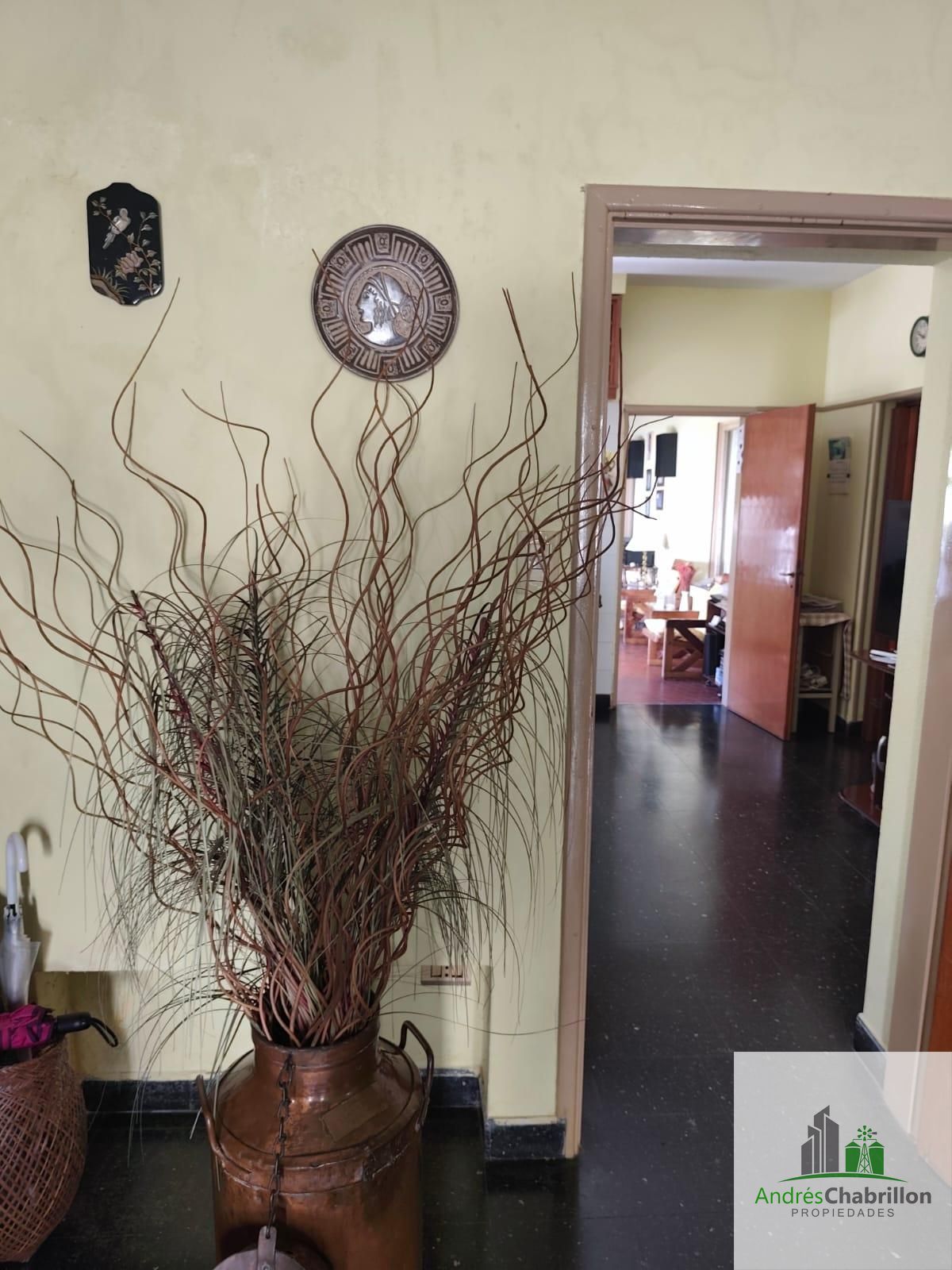Propiedad en venta – Permuta por departamento céntrico como parte de pago - foto 3