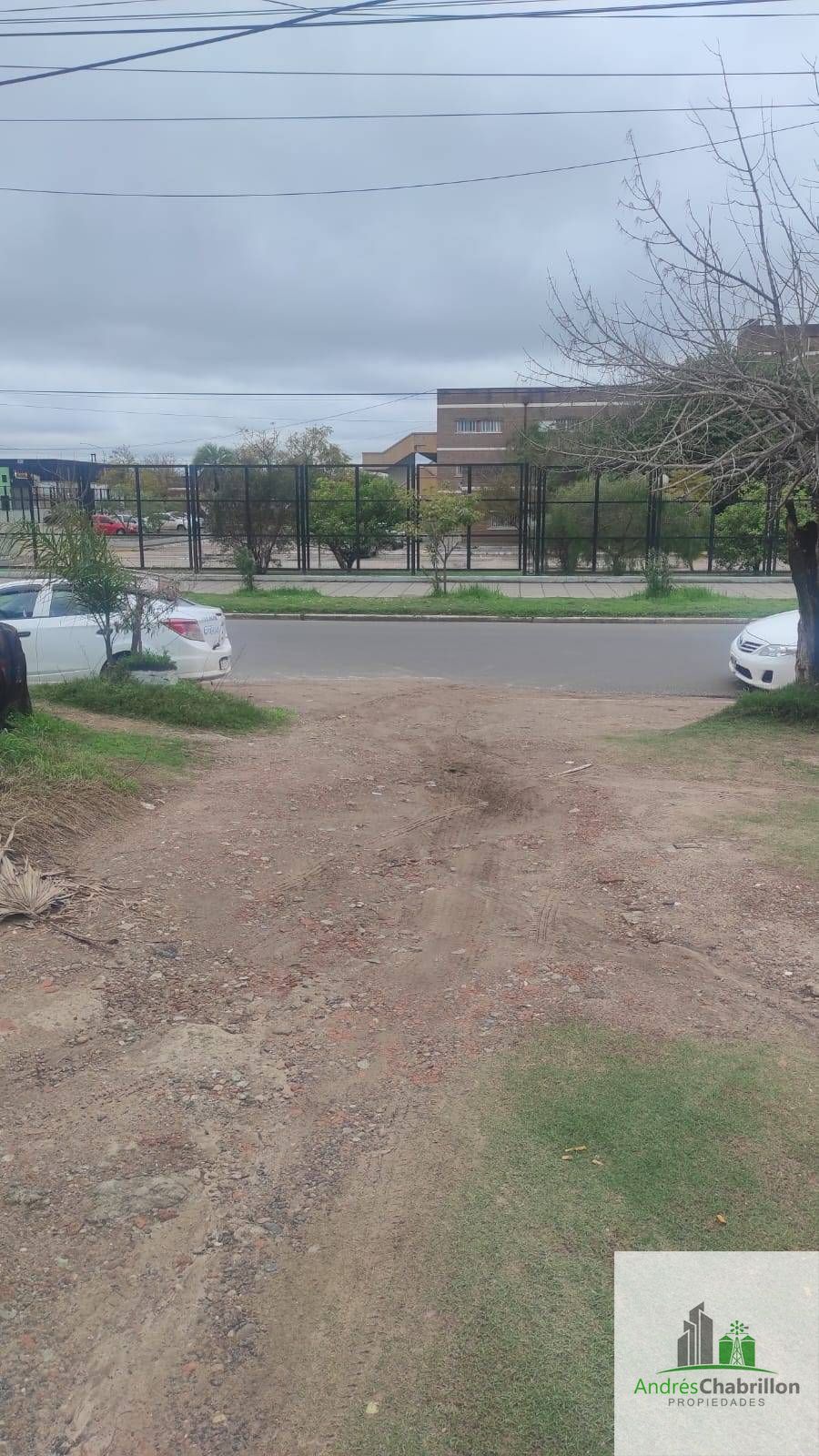 Terreno Frente Al Hospital Masvernat - foto 3