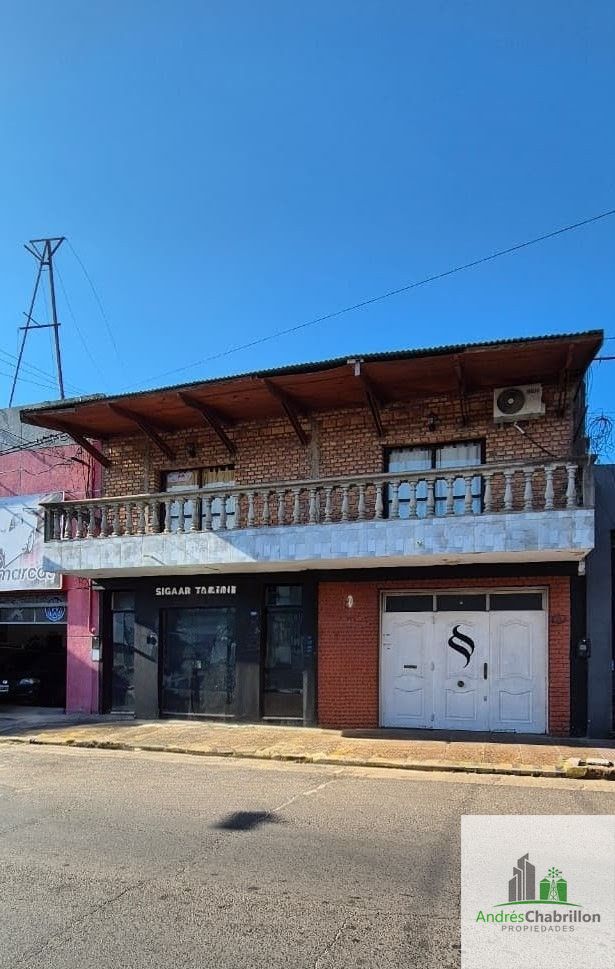 Casa, local y departamento en venta – excelente zona céntrica
