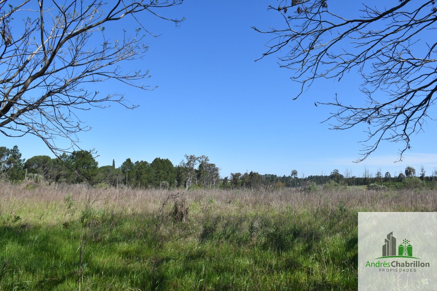 Terreno en venta de 6400m2 zona Aeroclub Concordia