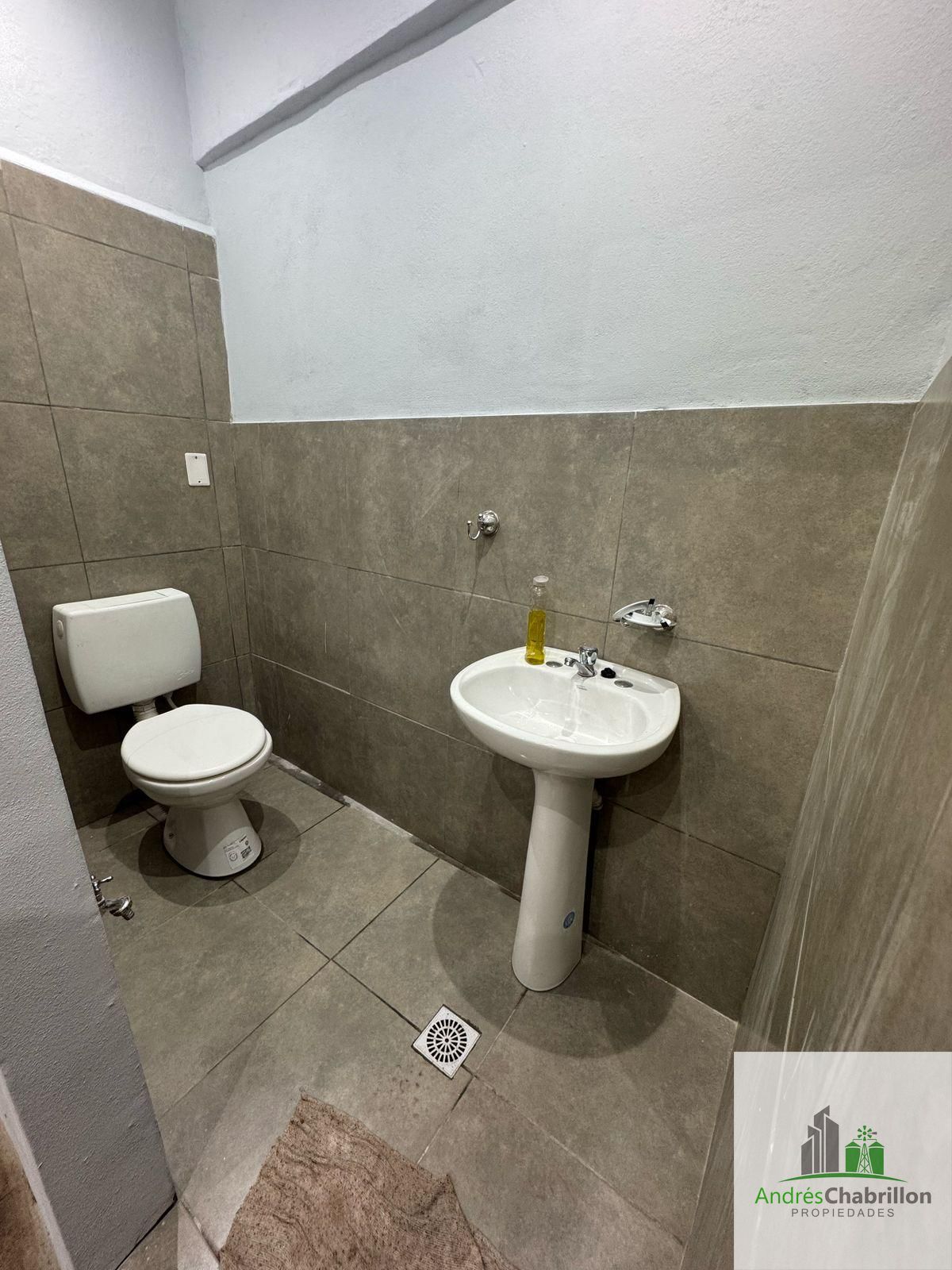 Dos locales comerciales en venta – Esquina San Luis y Las Heras - foto 3