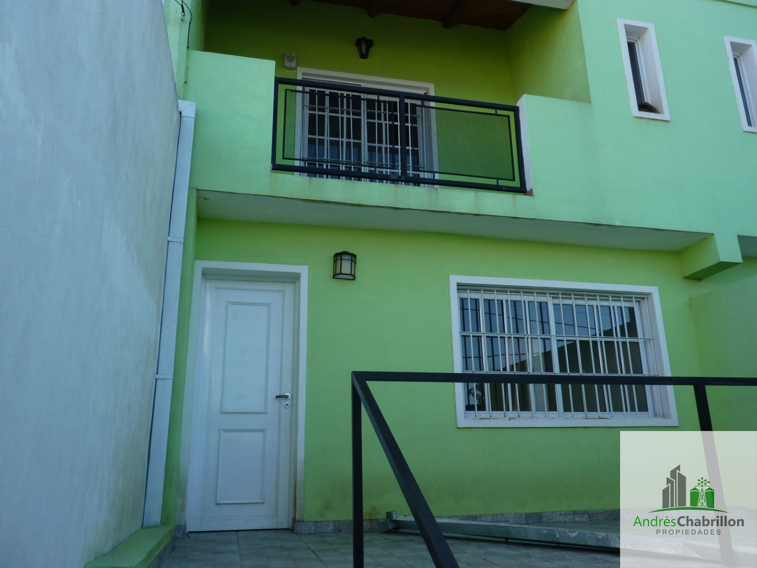 Dúplex en venta c/ cochera en Concordia - foto 3